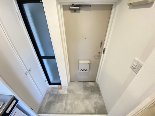 ヴィラ芦屋川の玄関写真