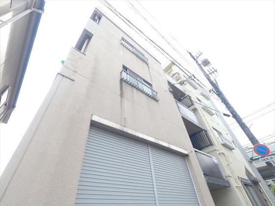 大横マンションの外観写真