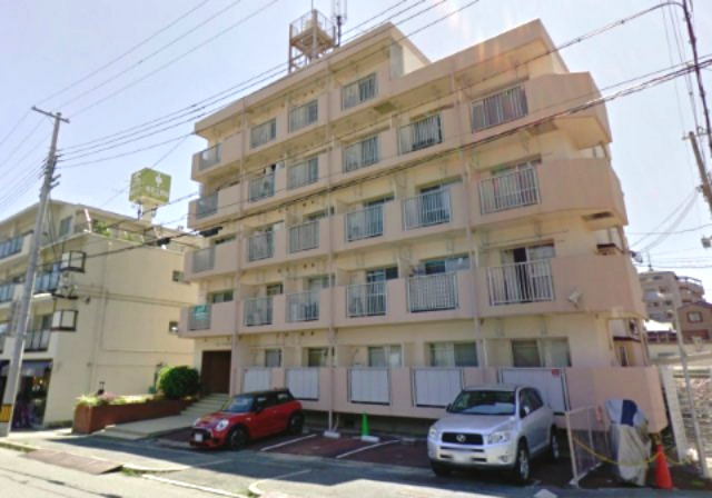 ルーク本山の外観写真