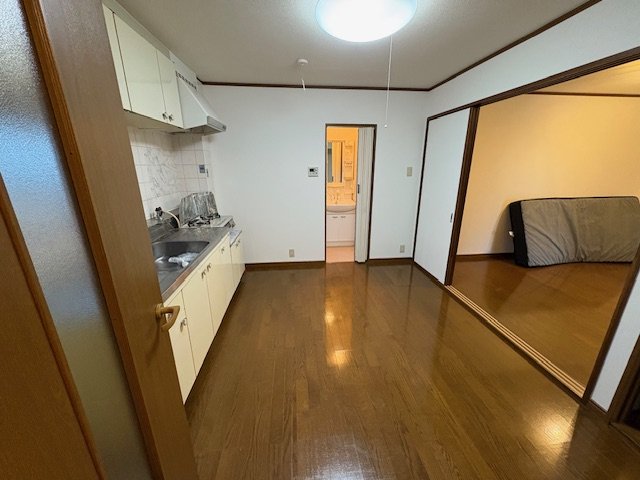 プランドール安田の居間写真
