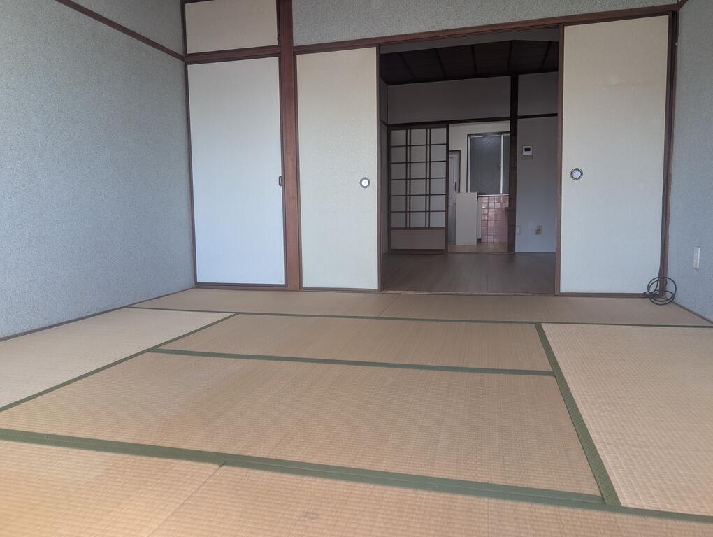 住吉パームスの居間写真