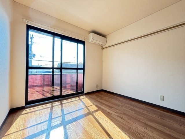 エテュード芦屋川の居間写真