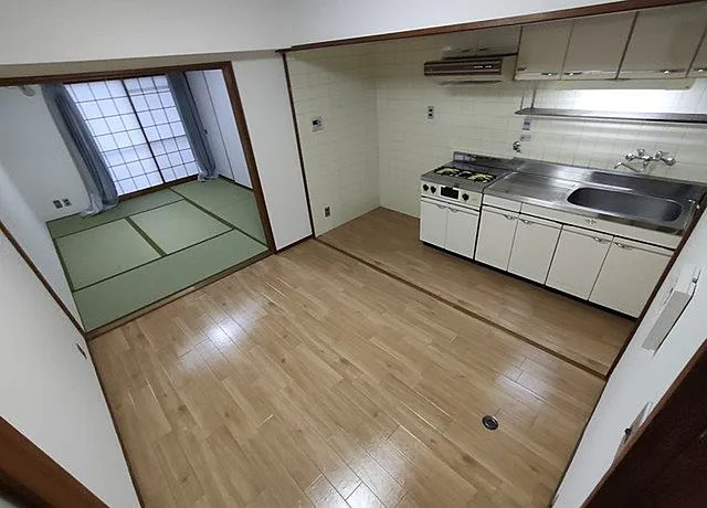 シティハイツ多聞の居間写真