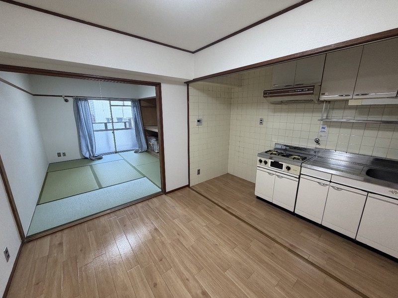 シティハイツ多聞の居間写真