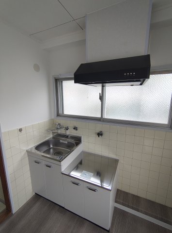 サニー神戸マンションのキッチン写真