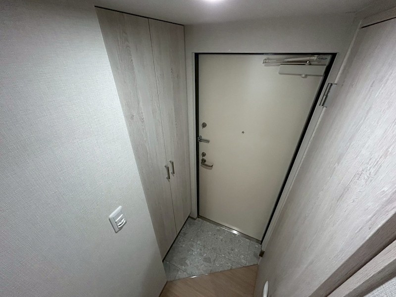ネクストステージ神戸元町の玄関写真