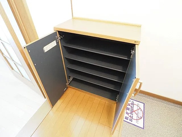ニュー楠丘の玄関写真