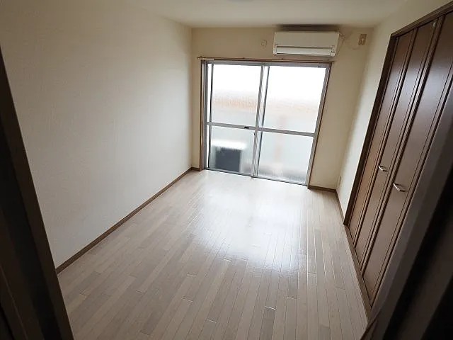 ニュー楠丘の居間写真