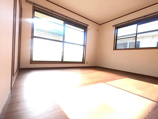 シャルマン御影の居間写真