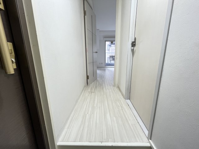 川元ビルの玄関写真