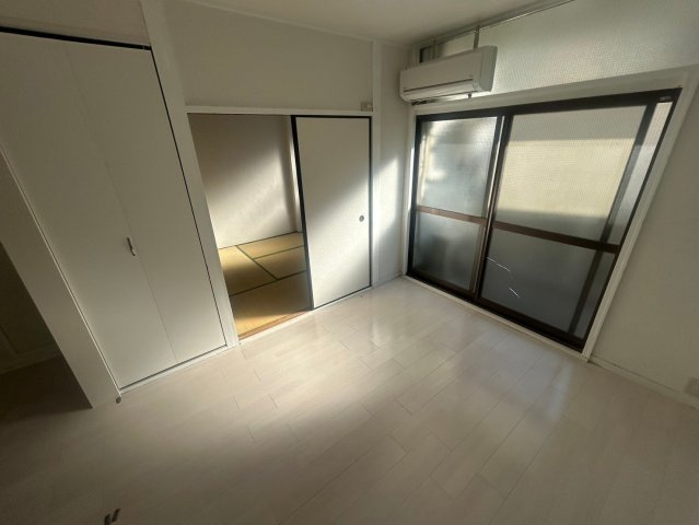 芦屋第一コーポラスの居間写真