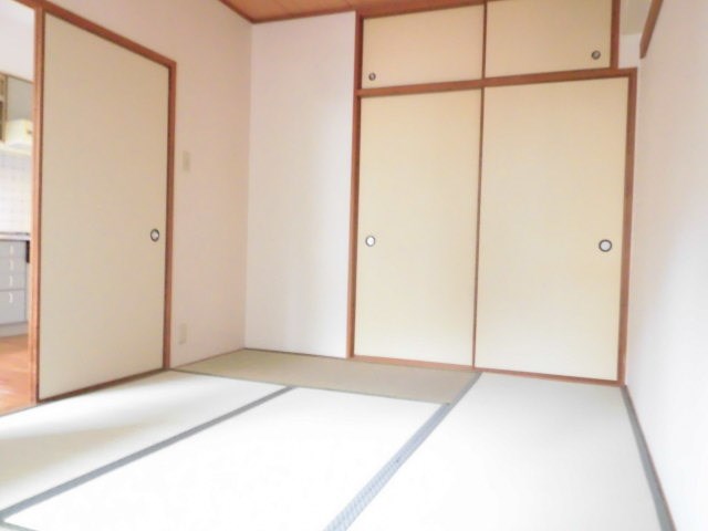 藤和シティホームズ神戸花隈の居間写真