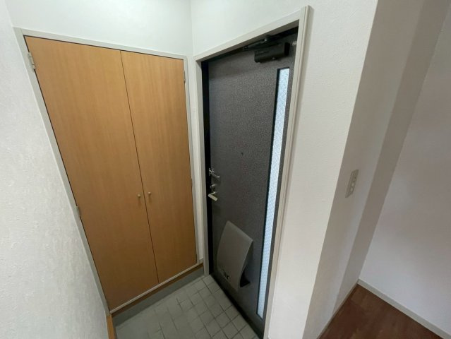 ヒルサイド御影の玄関写真