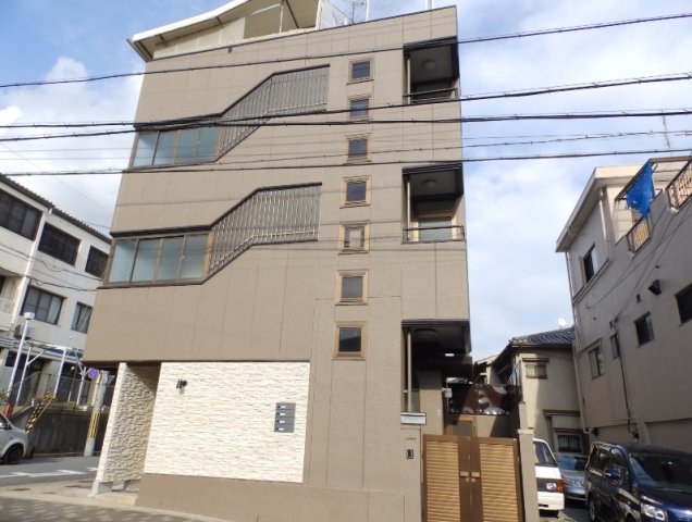 六甲ベイビューマンションの外観写真