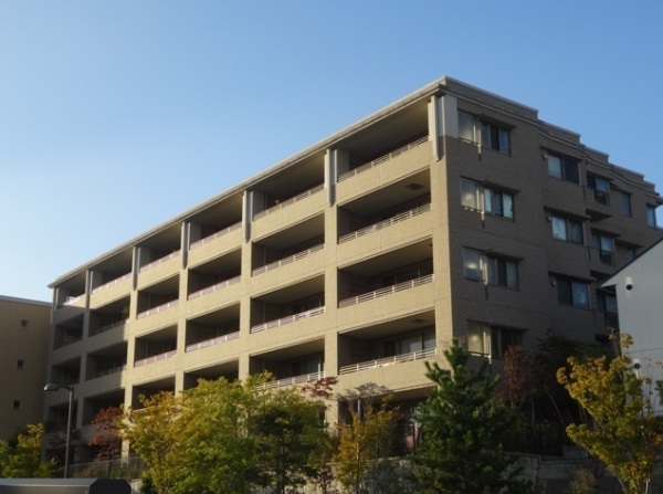 レゾネア芦屋翠ヶ丘の外観写真