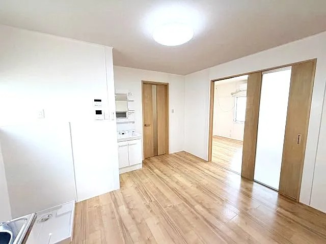 新灘北ハイツの居間写真