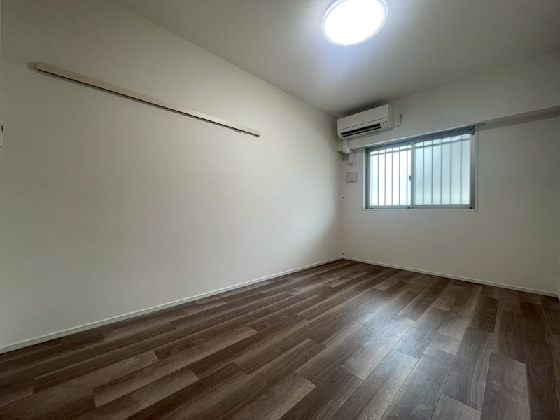 LiveCasa西宮の居間写真