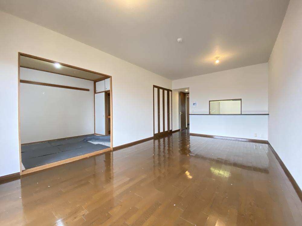 パーク・ハイム東芦屋町の居間写真