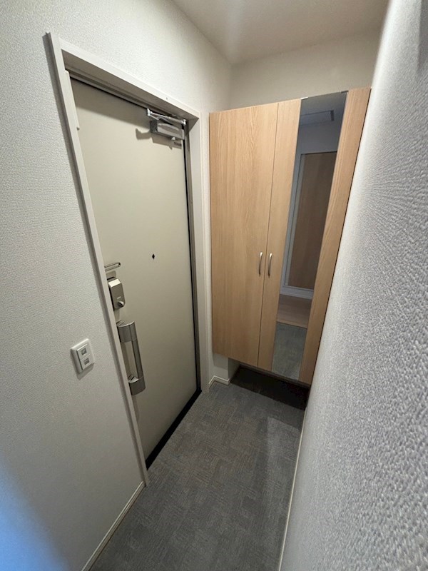 ヴェラ ロホの玄関写真