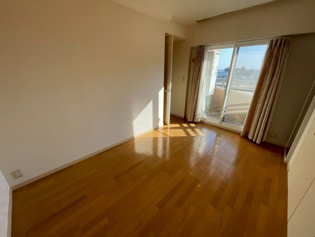 リーベスト芦屋川の居間写真