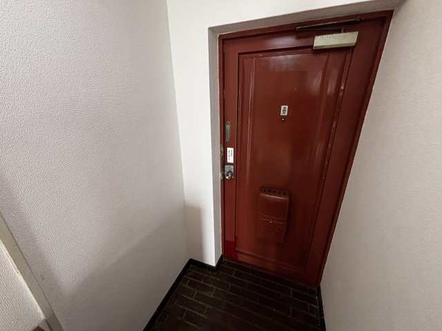 灘南コート一番館の玄関写真