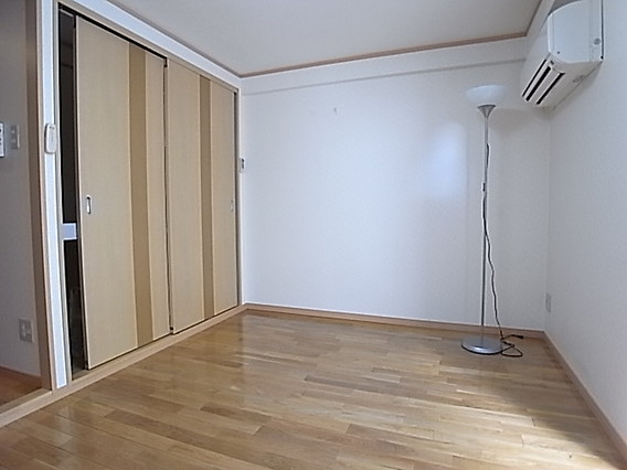 ロジェ楠丘の居間写真