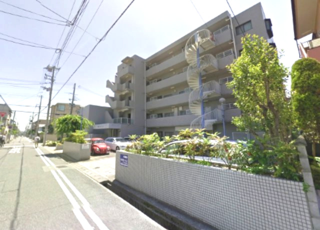 ベルヴィ本山中町の外観写真