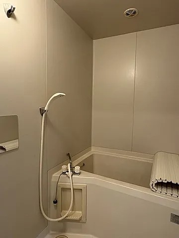 ベルヴィ本山中町の風呂写真