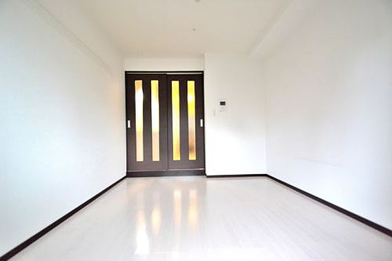 A-EAST元町の居間写真