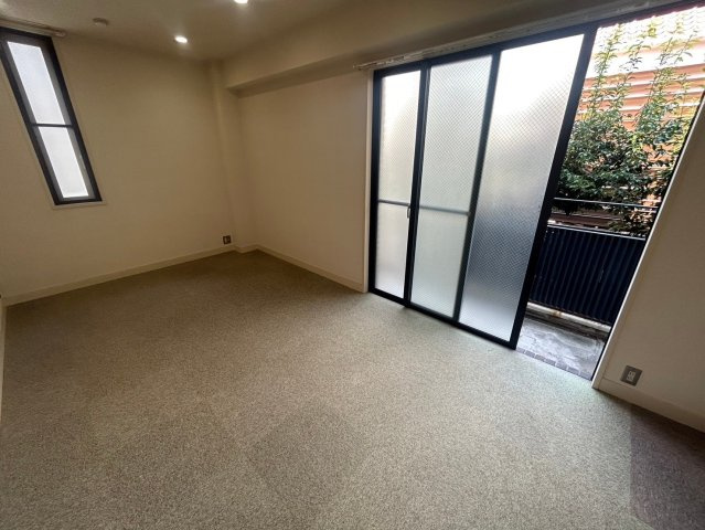 エクセレント芦屋の居間写真