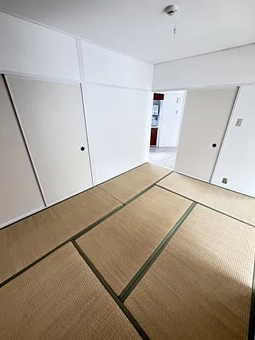 ハイツ六甲の居間写真