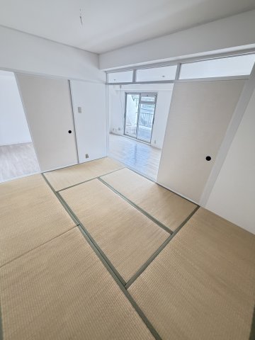 ハイツ六甲の居間写真