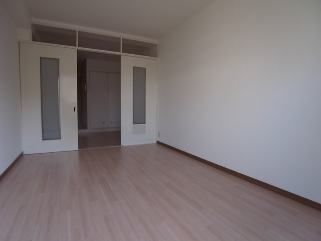 ルナメゾン芦屋の居間写真