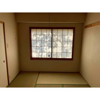 藤和芦屋川ホームズの居間写真