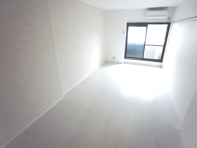 サンビレッジ中芦屋の居間写真