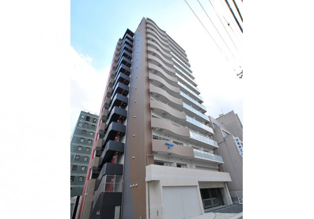 セレニテ神戸元町の外観写真