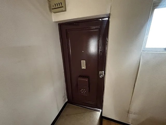 サンハイツセノオの玄関写真