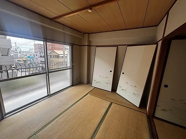 サンハイツセノオの居間写真