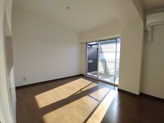 ハウゼ芦屋の居間写真