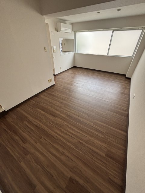 ハウゼ芦屋の居間写真