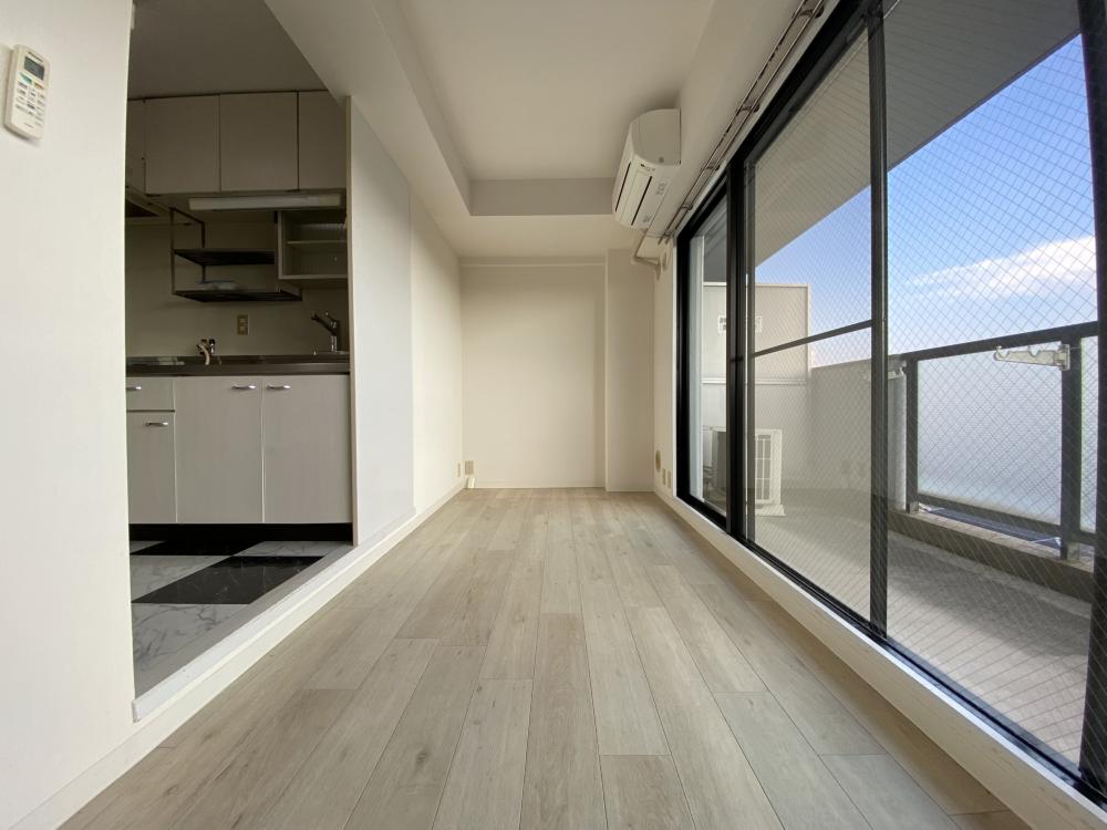 ベッサボーネン芦屋の居間写真