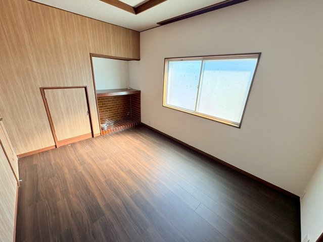 阪急電鉄神戸線 六甲駅 徒歩5分 2階建 築52年の居間写真