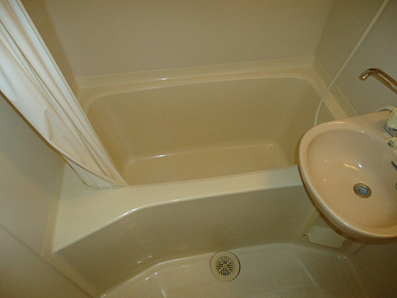 リーグレック元町の風呂写真