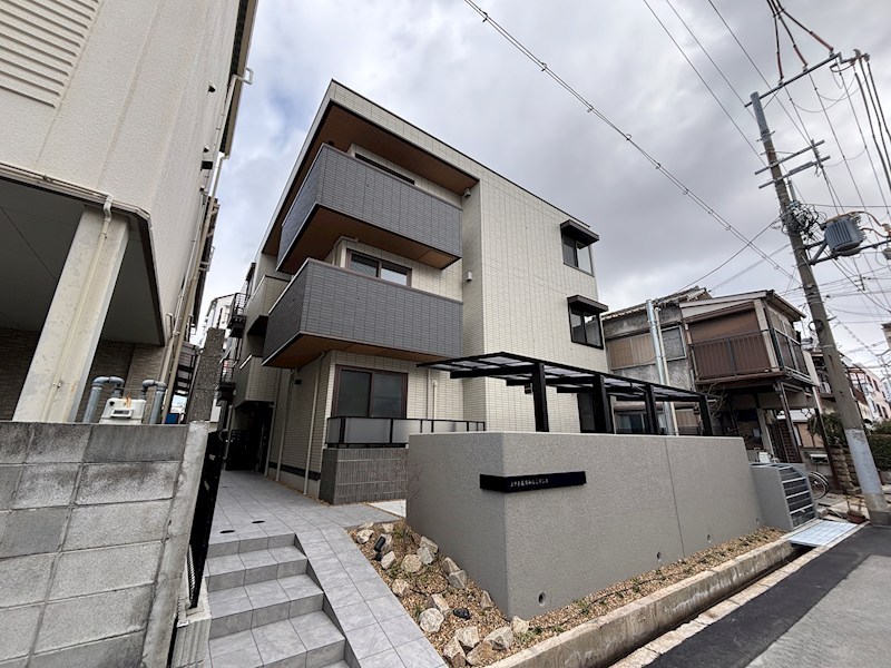 上甲子園廣和レジデンスの外観写真