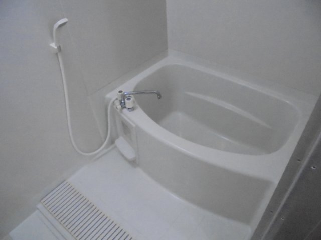 ウィンディア中山手の風呂写真