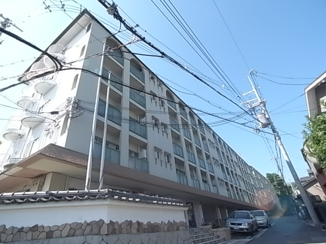 芦屋東山プリンスの外観写真