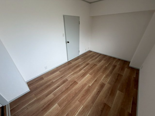 芦屋精道スカイハイツの居間写真