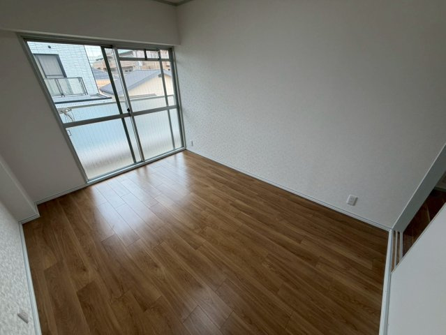 芦屋精道スカイハイツの居間写真