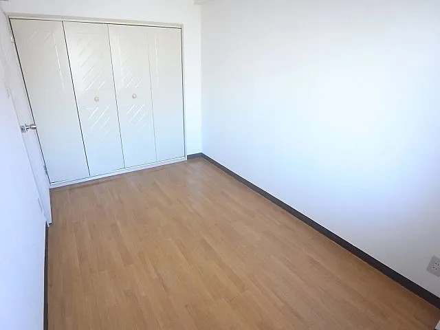 ハッピーコート芦屋の居間写真