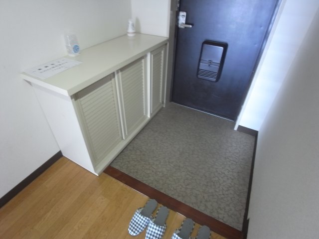ハッピーコート芦屋の玄関写真